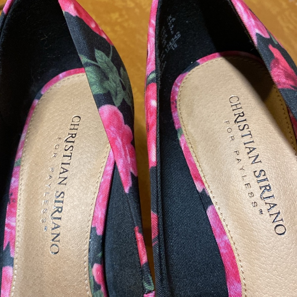 Christian Siriano Floral Fabric Women’s Heels - Picture 5 of 8